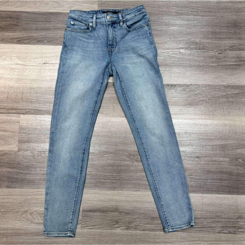 Ralph Lauren Skinny Ankle Jeans light wash size 2